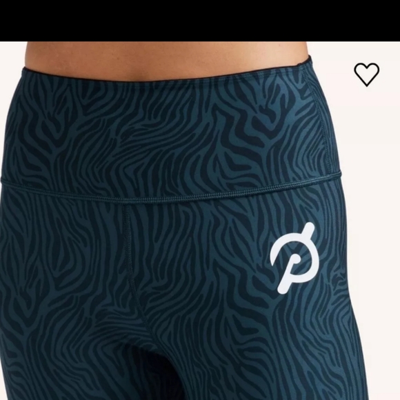 Peleton size small - Picture 10 of 11